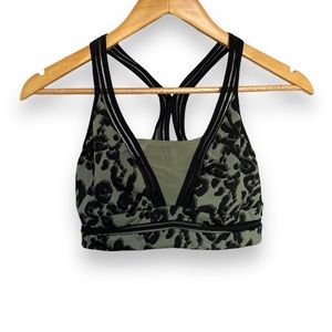 VICTORIA’S SECRET Black Green Cheetah Low Impac Sport Bra Yoga Workout Sz L